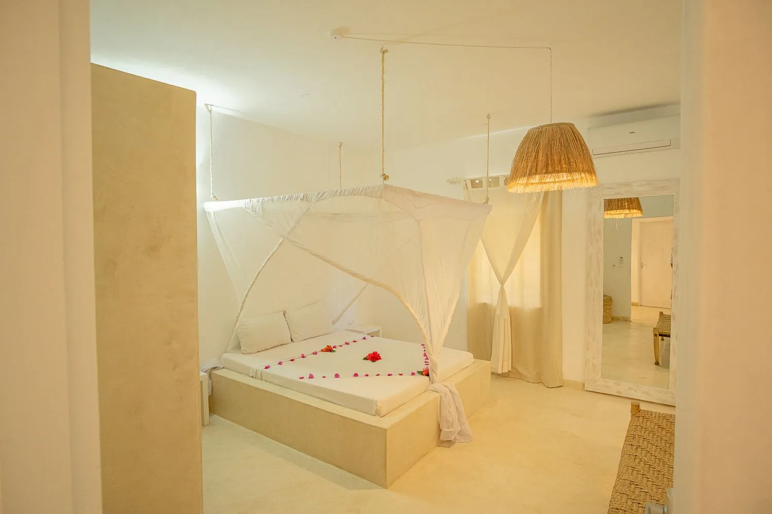 A bedroom in Villa Mango